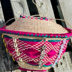 Panier traditionnel en paille _ Pièce artisanale unique